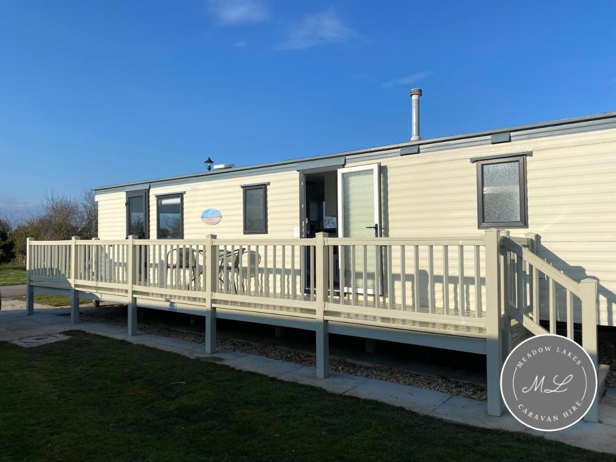 Meadow Lakes 22 - Golden Palm, Pet Friendly, Wifi, Bed Linen - Meadow Lakes Caravan & Lodge Hire Skegness Buitenkant foto